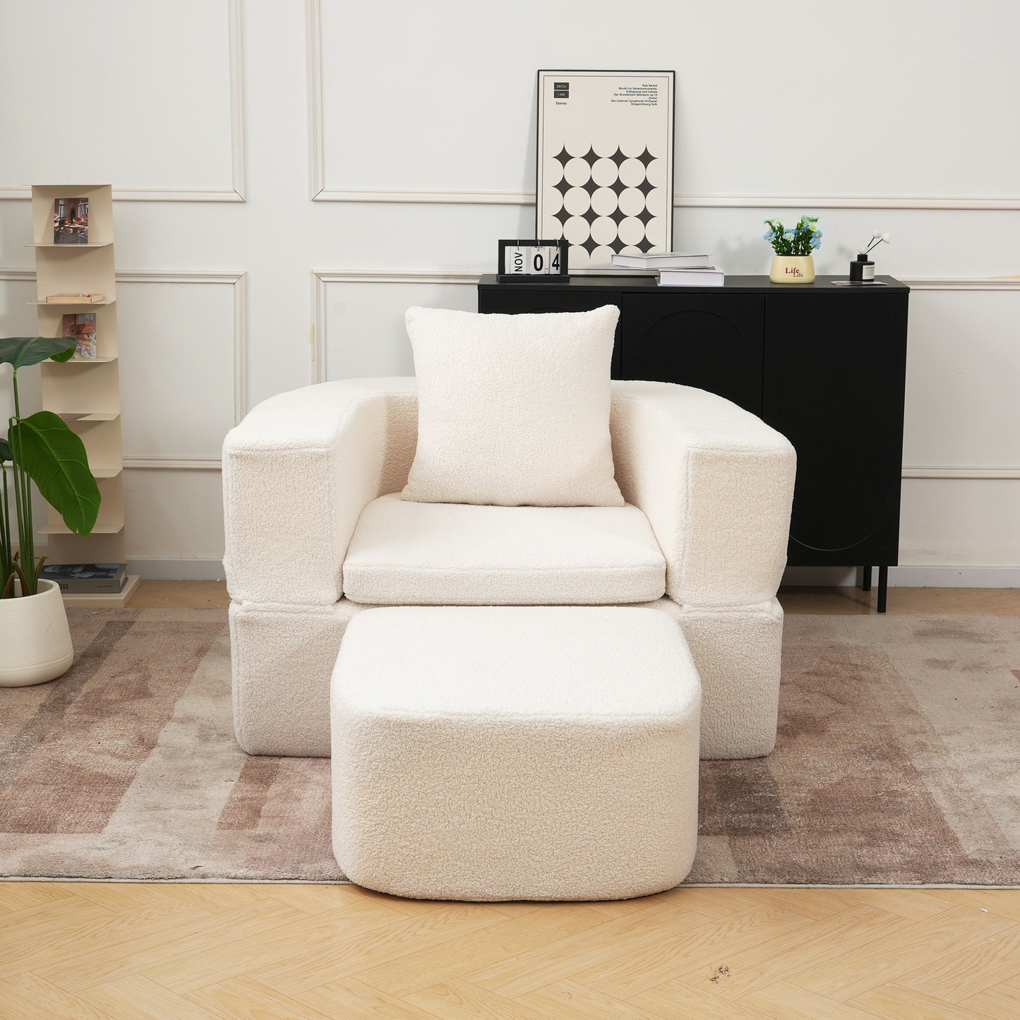 Luxury Oval Teddy Bouclé Folding Single Sofa Bed by Atunus